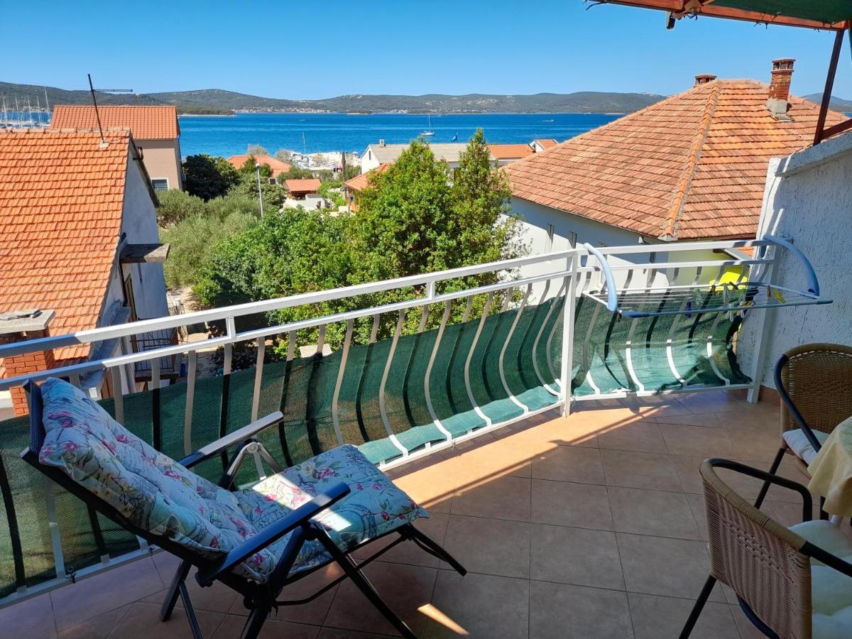 Apartment Gotovina Biograd Na Moru Dış mekan fotoğraf
