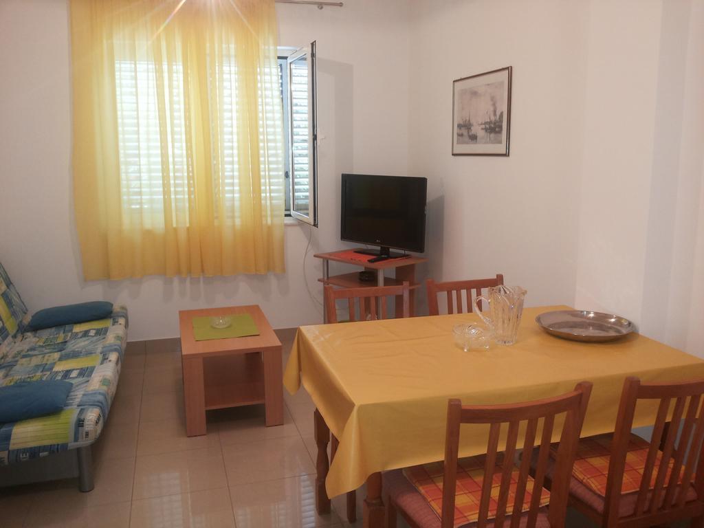Apartment Gotovina Biograd Na Moru Oda fotoğraf